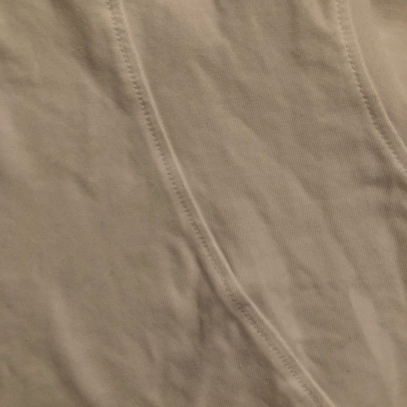 Lululemon ‘muscle’ tank - Picture 7 of 10